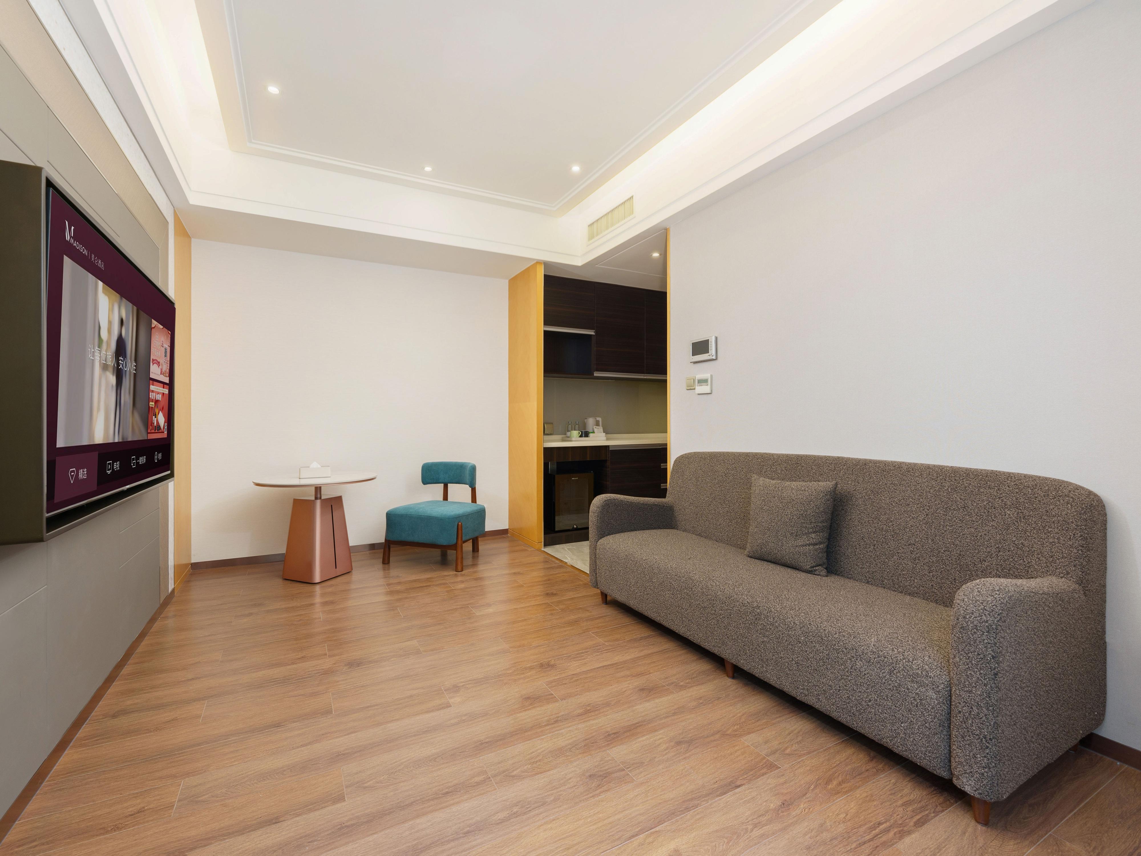 Novotel Dalian Zhongshan Square 23/36