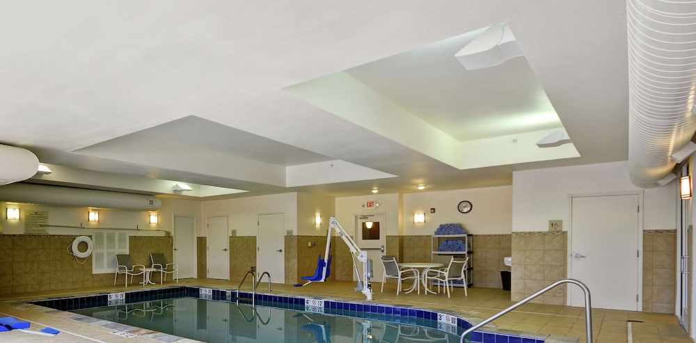 Hilton Garden Inn Fort Collins 25/47