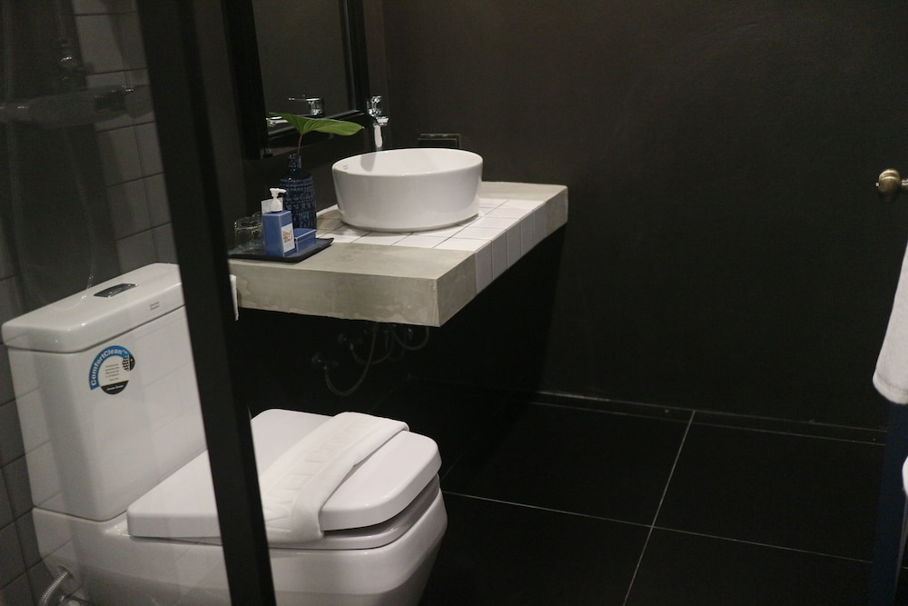Hua Hin Habitat Hotel 46/49