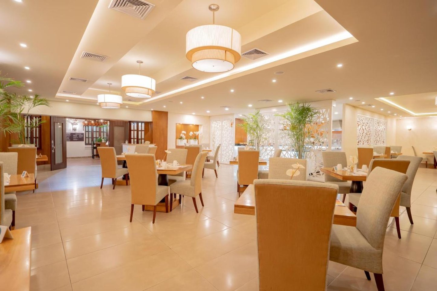 Hodelpa Gran Almirante Hotel & Casino 31/40