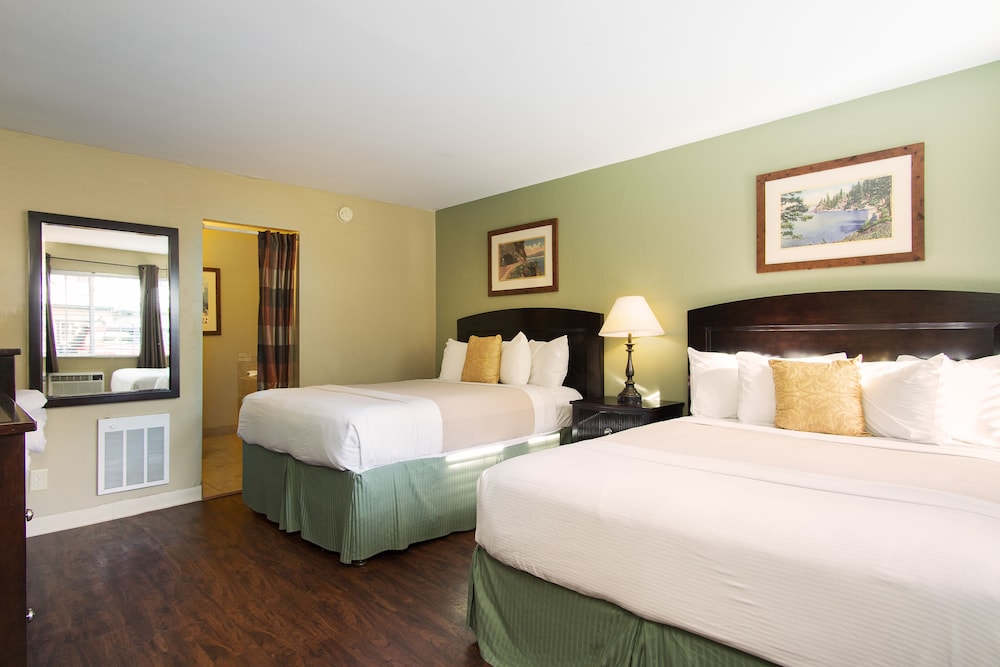 Heavenly Inn Lake Tahoe 17/43