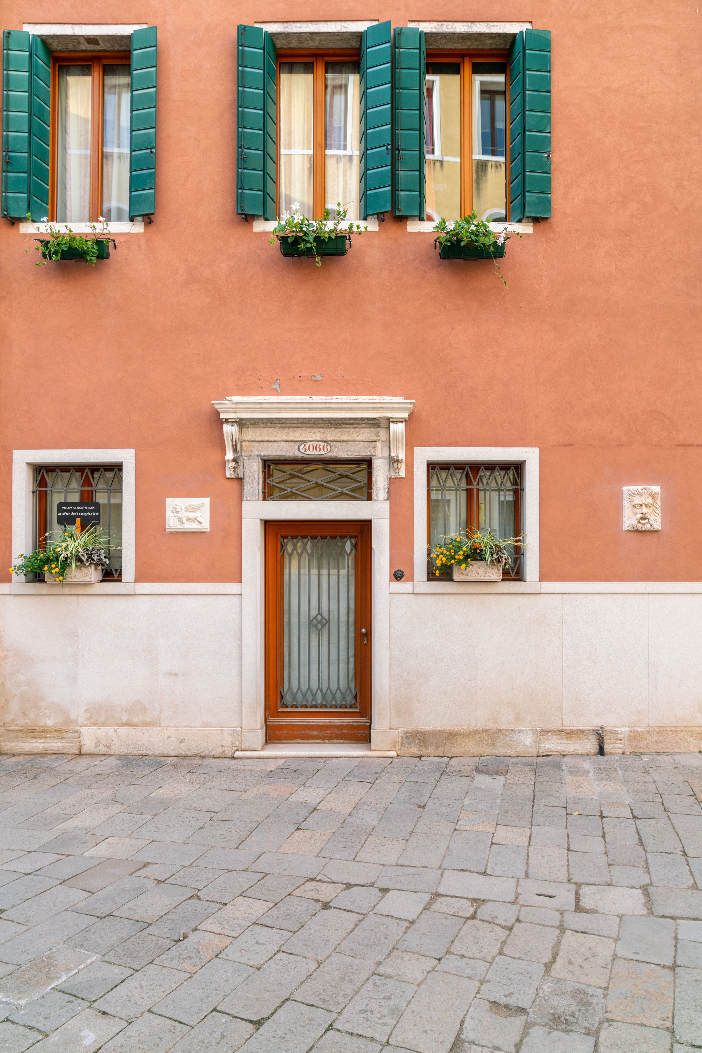 Palazzo San Luca 5/83