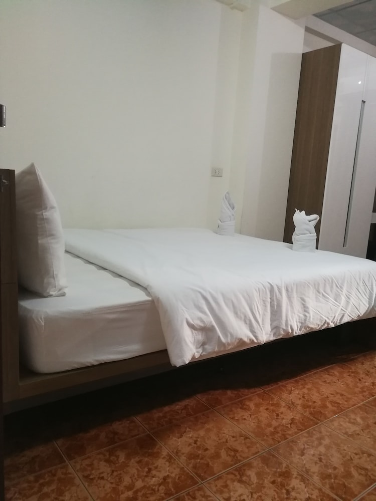 Soi 5 Apartment 10/43