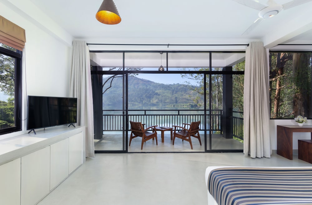 The Farm Resorts 15/50