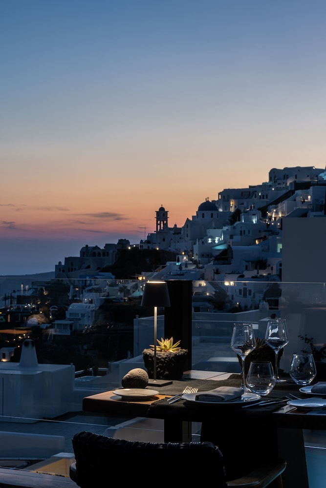 Akra Suites & Spa 45/50
