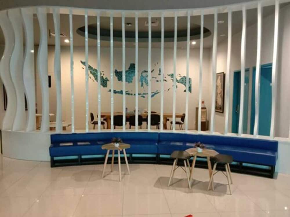 Digital Airport Hotel 17/23