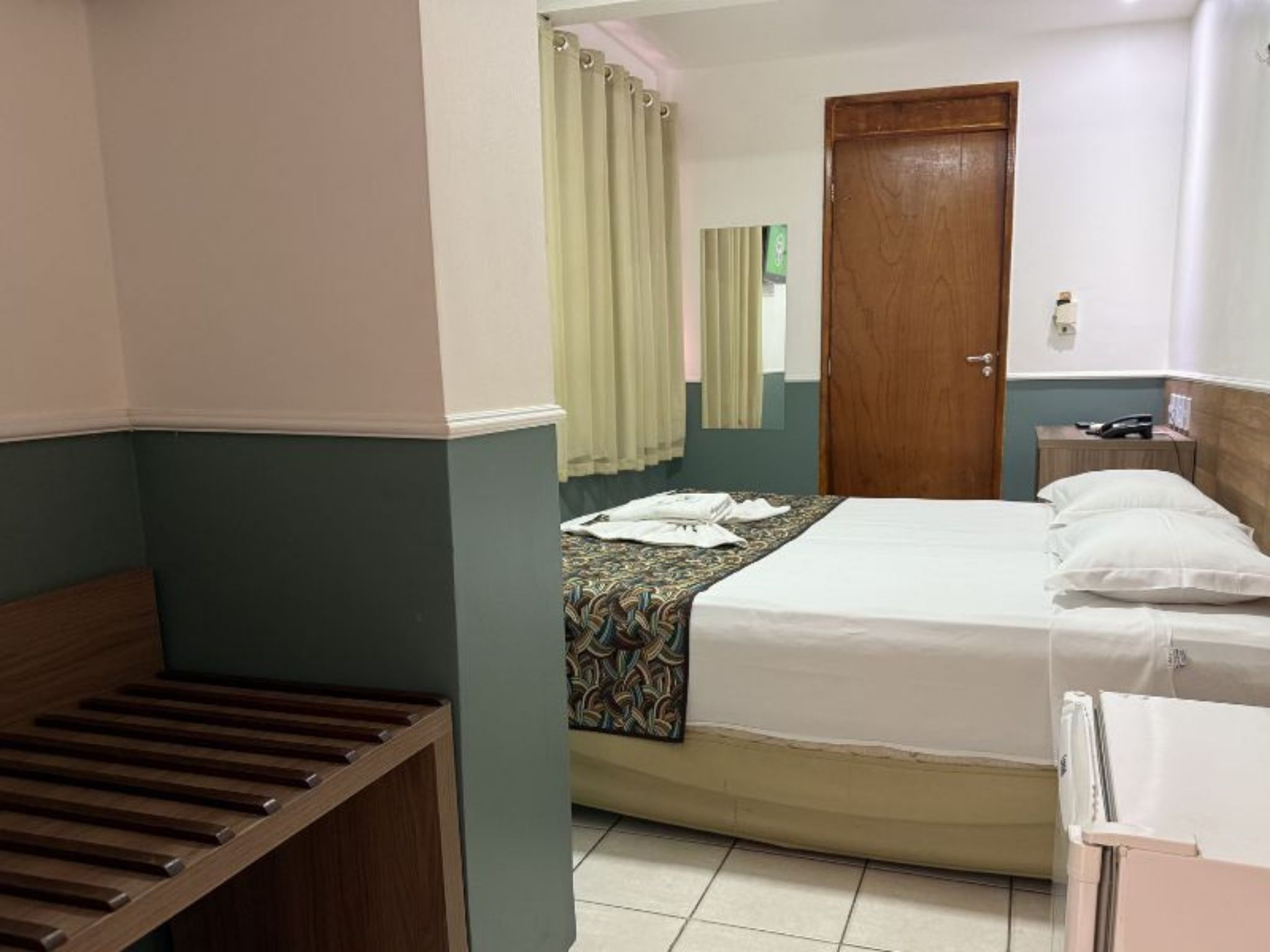 Abrolhos Praia Hotel 20/40