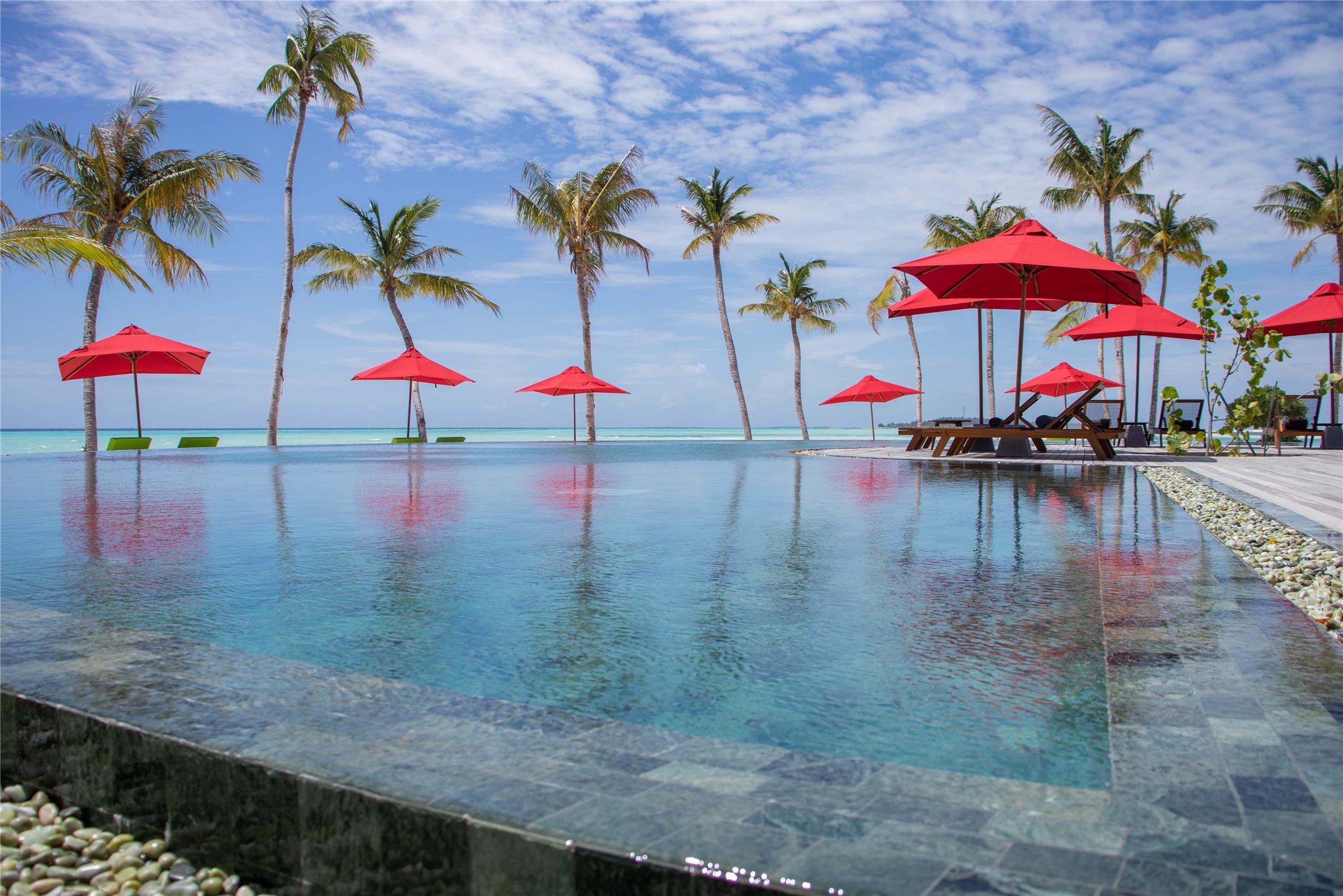 Melia Whale Lagoon Maldives 64/66