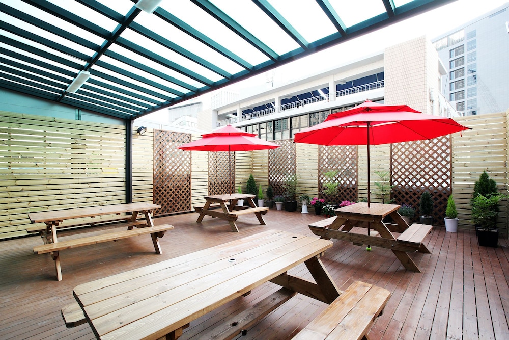 24 Guesthouse Myeongdong Avenue 31/33