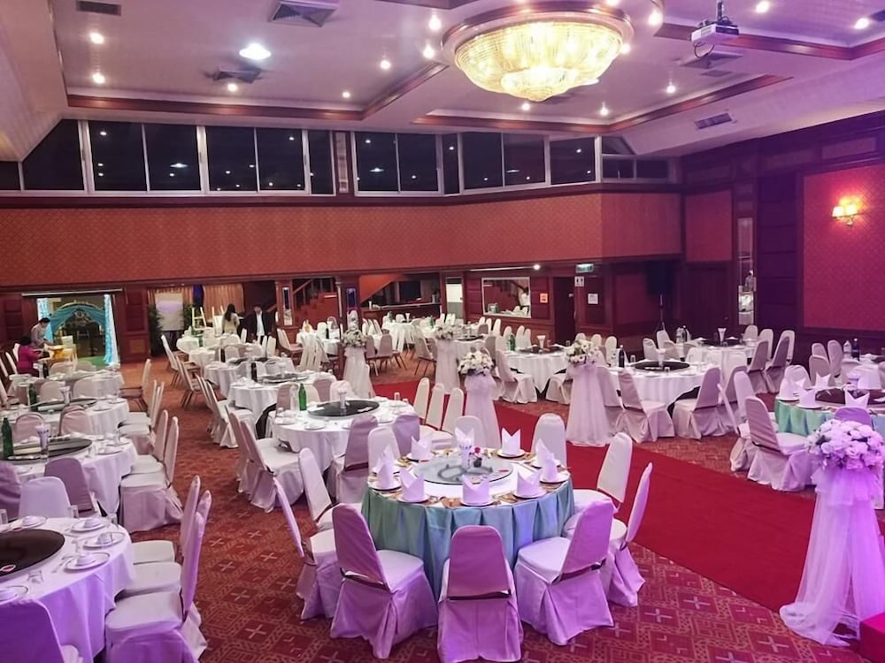 KHON KAEN HOTEL 29/35