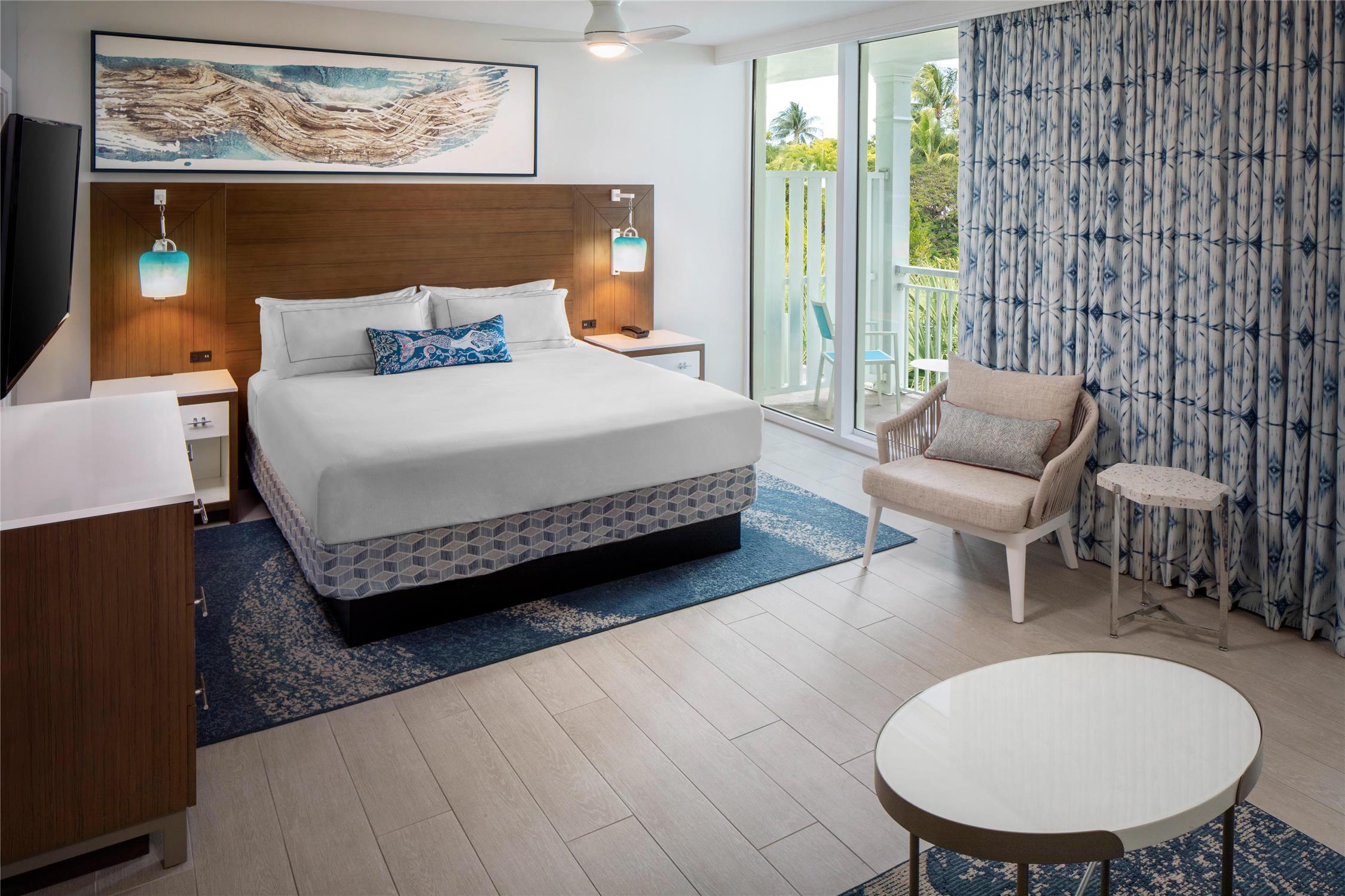 Studio, Suite, King Bed, Key West View