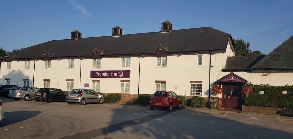 Premier Inn Wirral (Greasby) 35/37