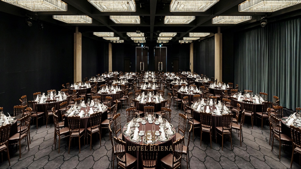 ELIENA Hotel 59/63