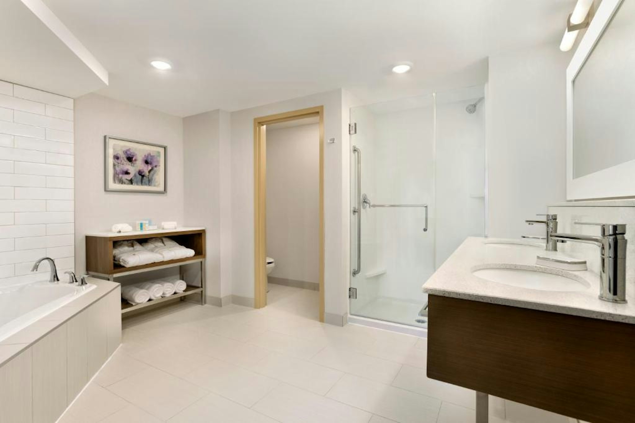 Ramada by Wyndham St. Paul AB 43/44