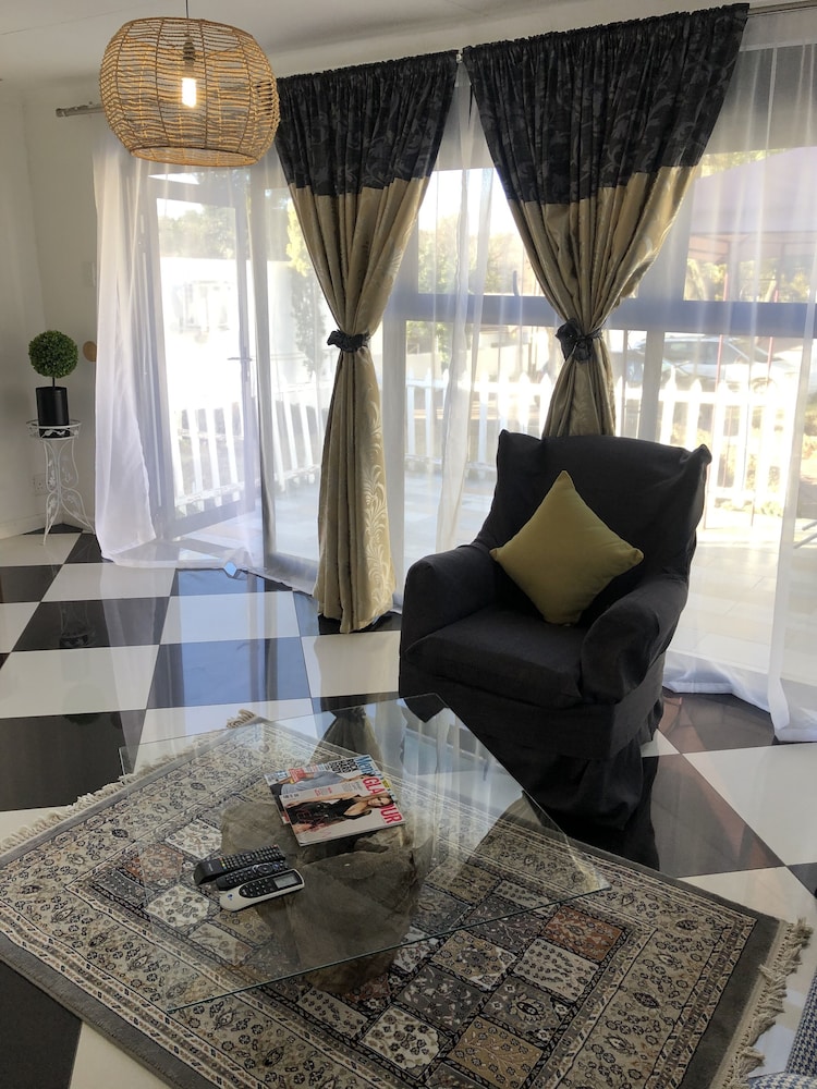 Muco Guest House 26/50