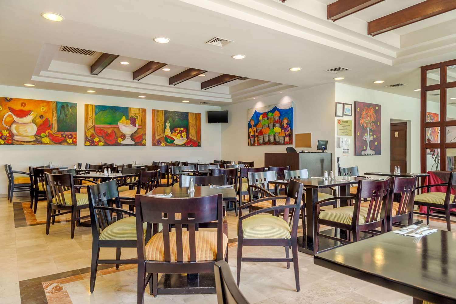 Quality Inn Monterrey La Fe 14/19
