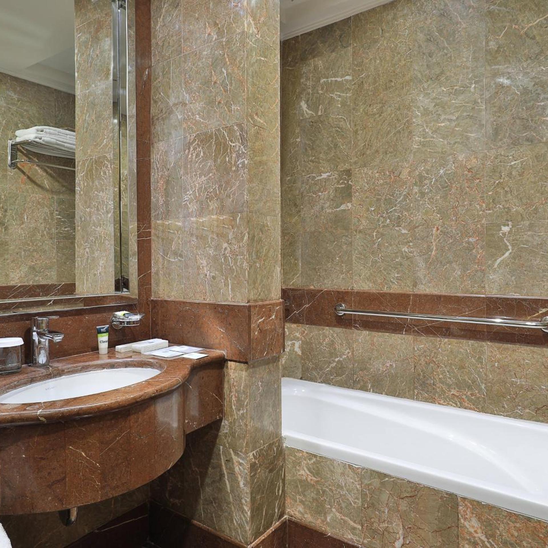 جناح بغرفتي نوم، فور بوينتس باي شيراتون الفندقية(Four Points By Sheraton Makkah Al Naseem) 9/9