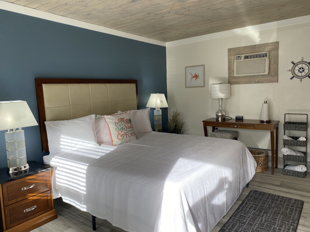 Gulf Coast Inn 14/50