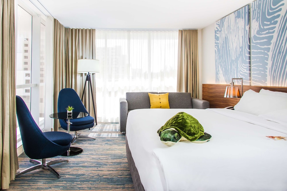 B Ocean Resort Fort Lauderdale 12/50