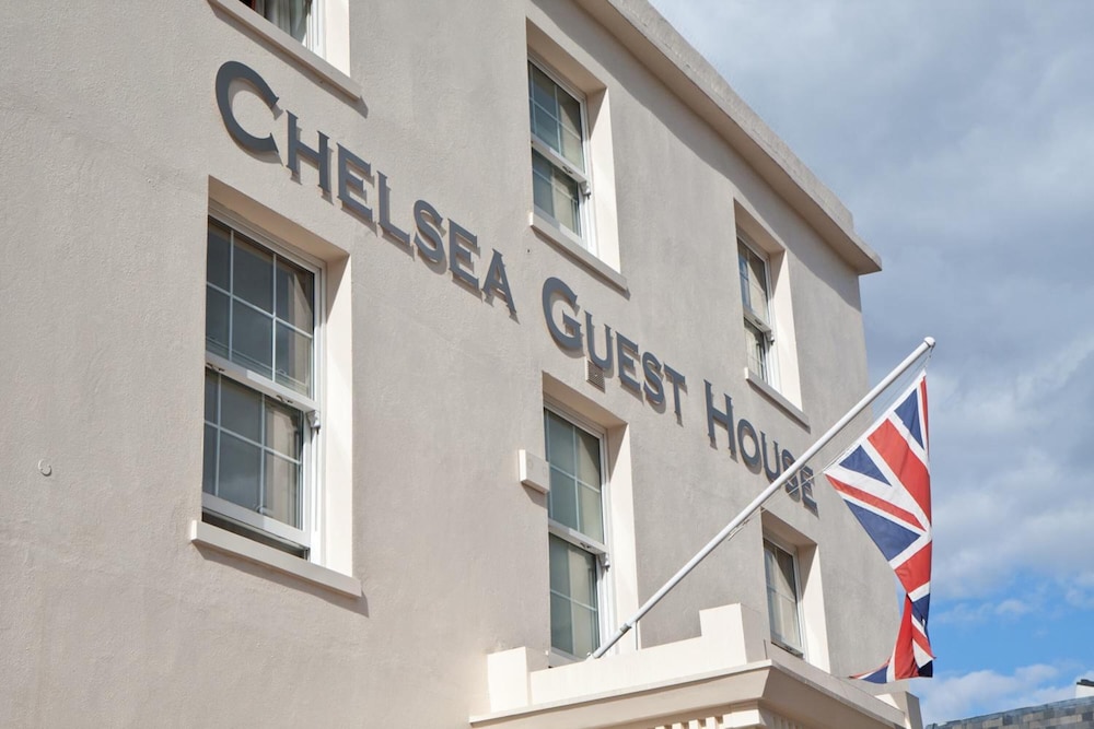 Chelsea Guest House 2/67