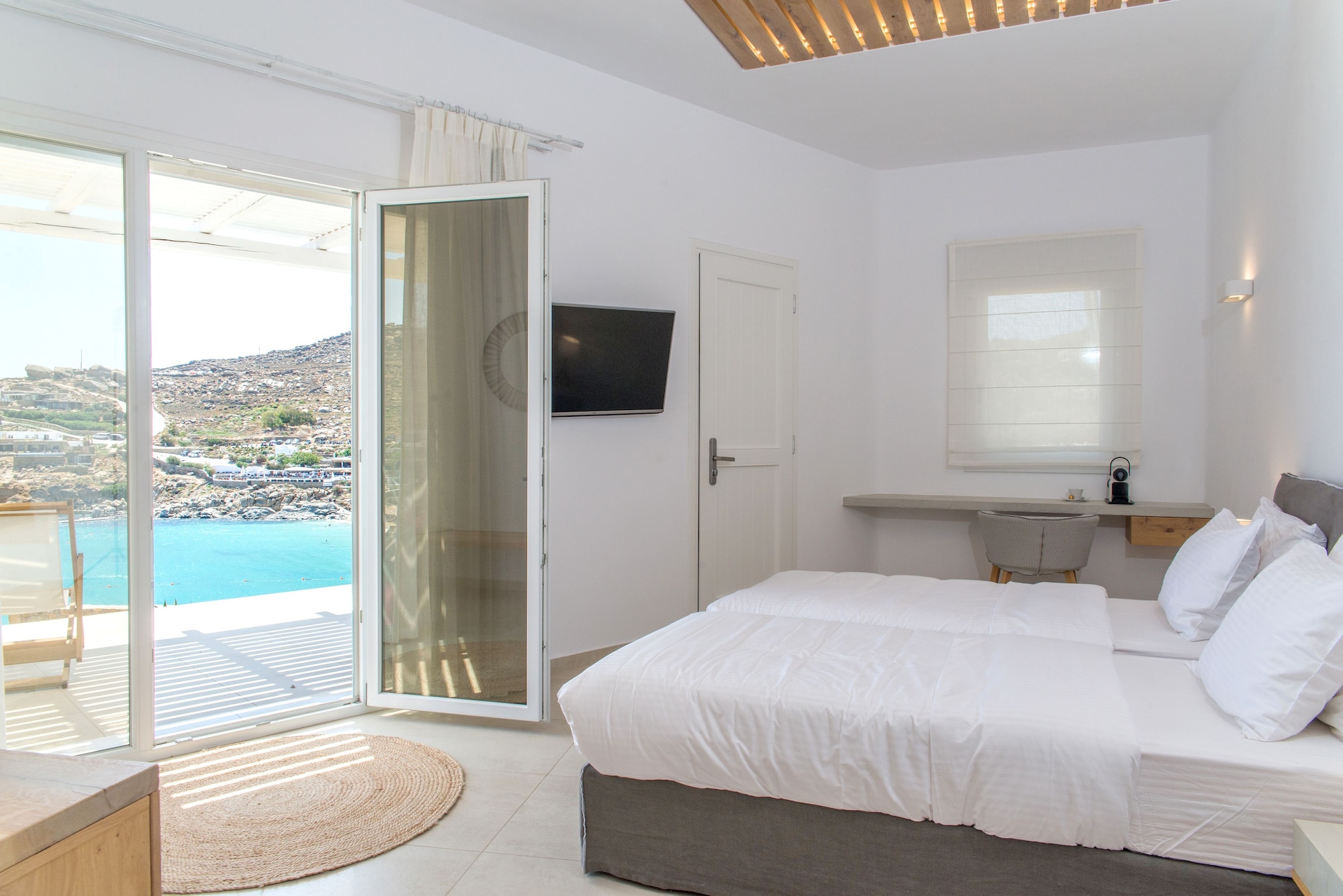 Super Paradise, Executive, Suite, Double Bed, Sea View, Sofa