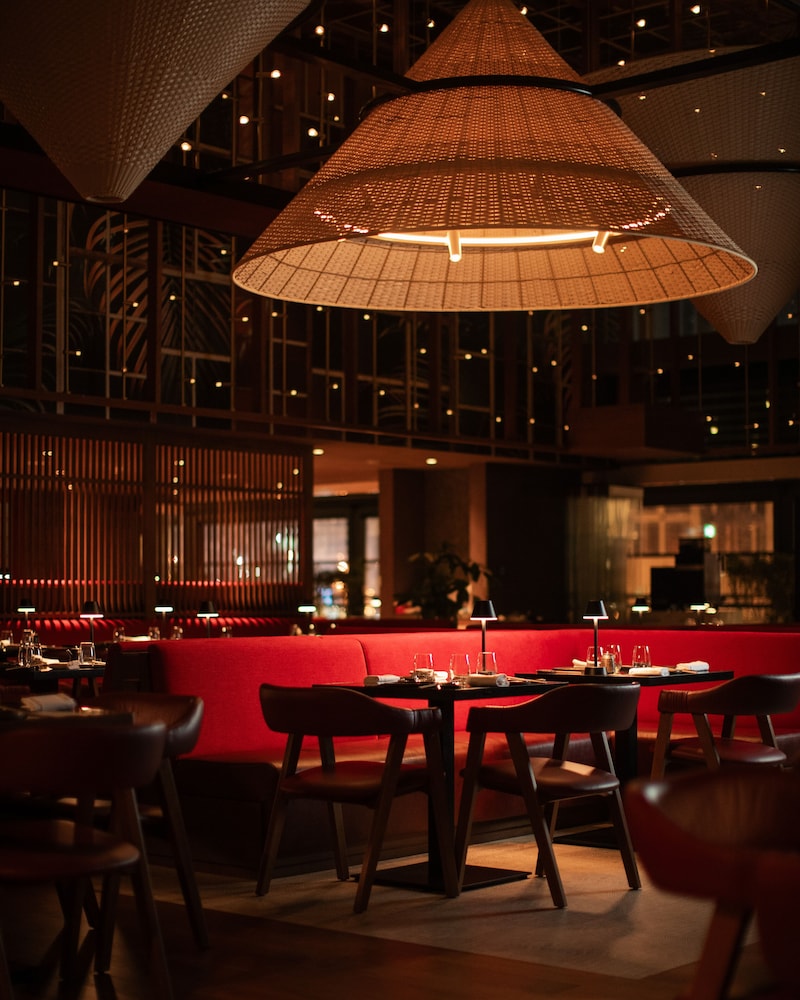 restaurant cafeteria