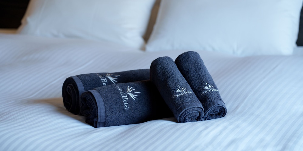 Shinsaibashi-Higashi Crystal Hotel 26/42