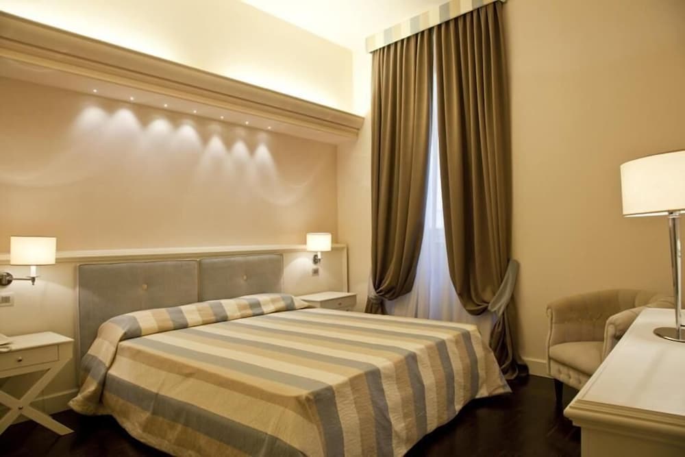 Hotel Patria Pistoia 29/50