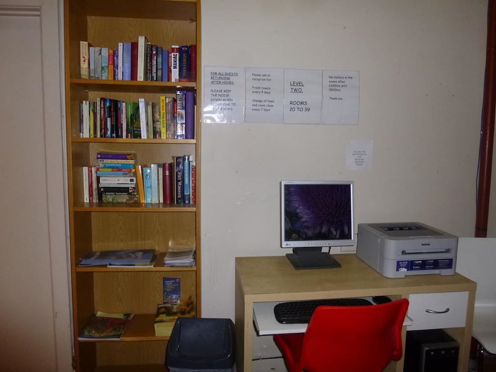 CITY CENTRE BUDGET HOTEL 33/35