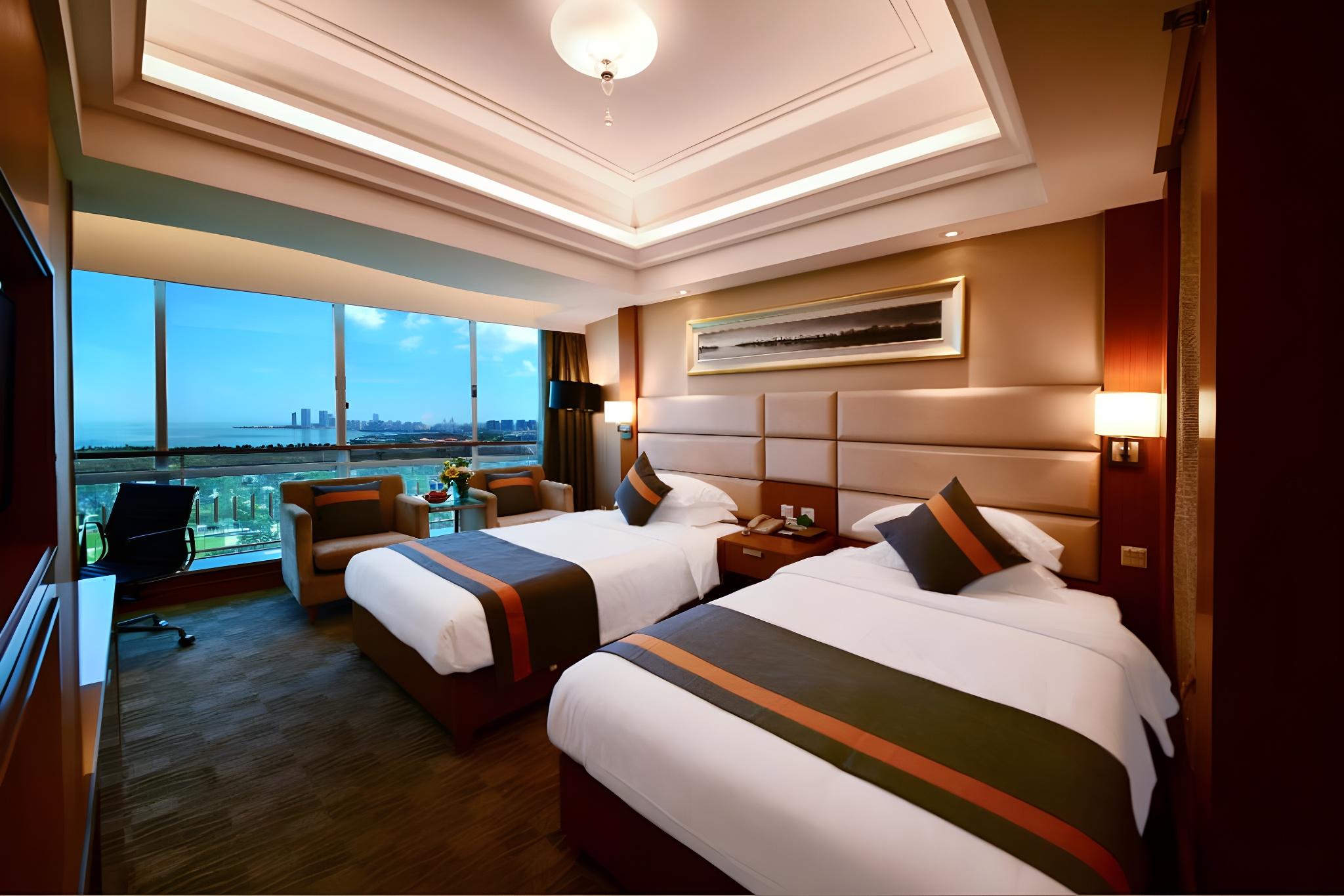 غرفة ديلوكس بسريرين منفصلين بإطلالة على البحر