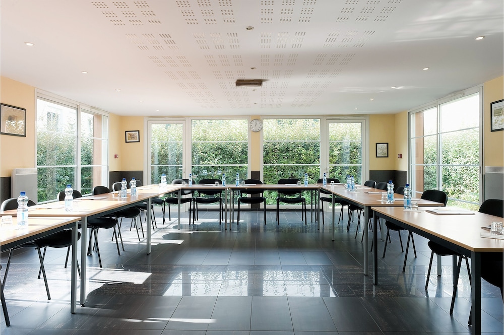 Residhotel Hauts D’Andilly 24/27