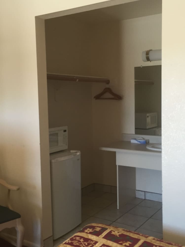 Swai Hotel 43/57