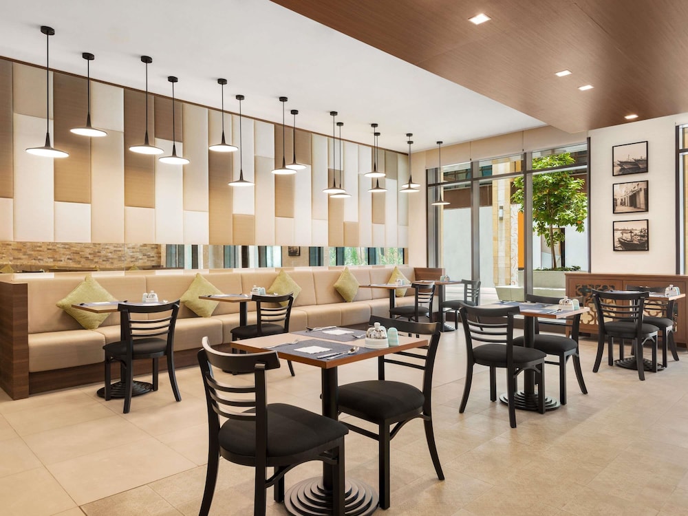 ibis Styles Dubai Gold District 40/50