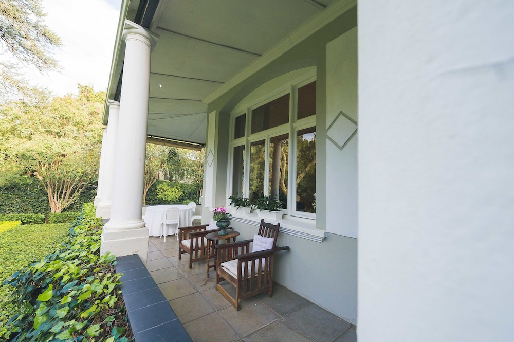 Osborne House - Guest House 2/72