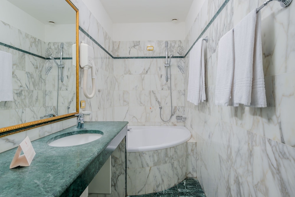 Hotel Donatello 44/44