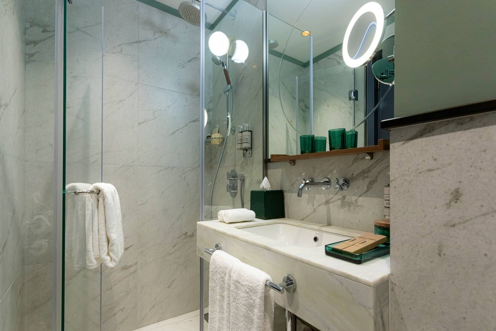 B Building, Suite