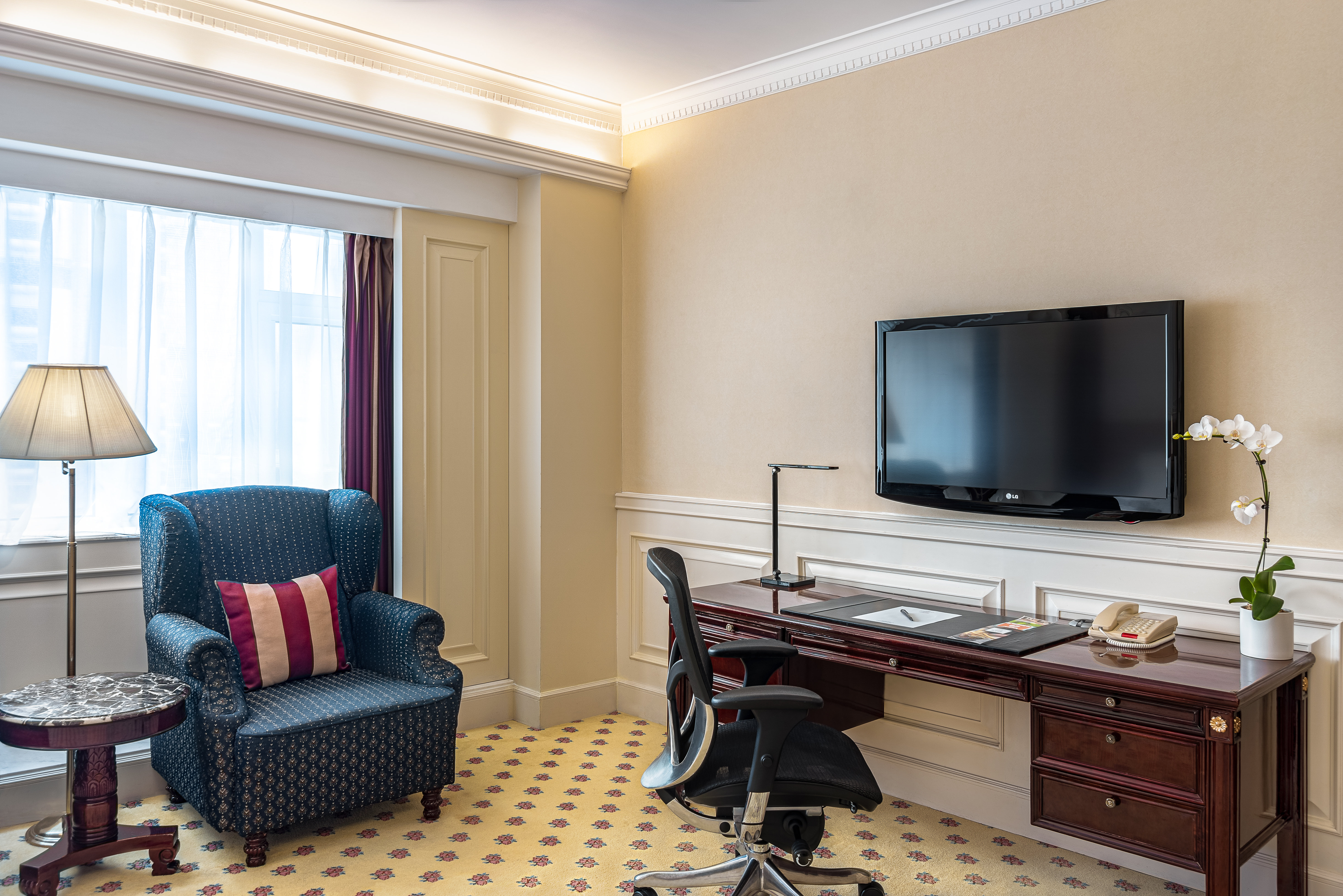 Crowne Plaza Hotel Suites Landmark Shenzhen 69/79