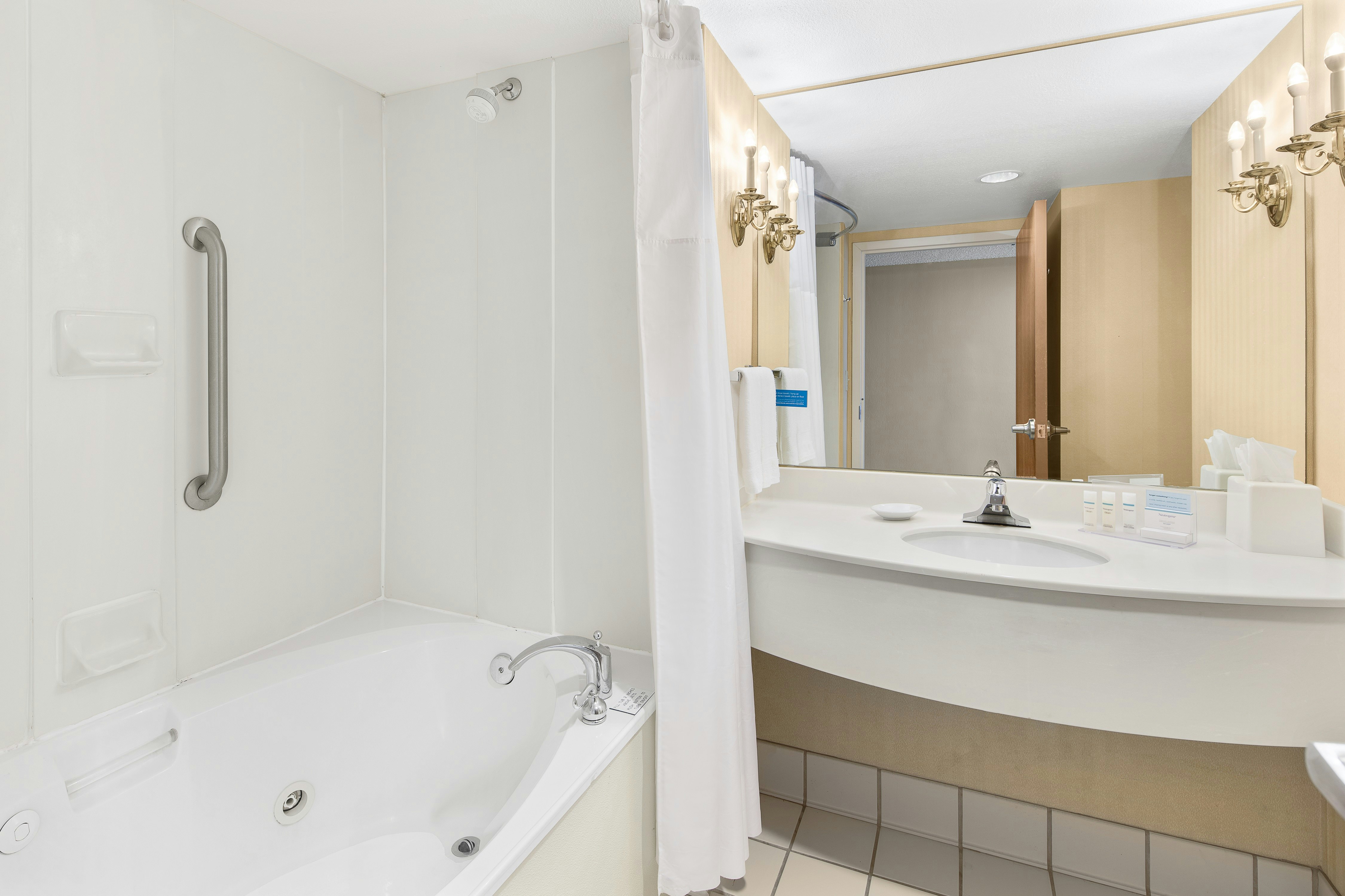 Hampton Inn Columbus North 37/37