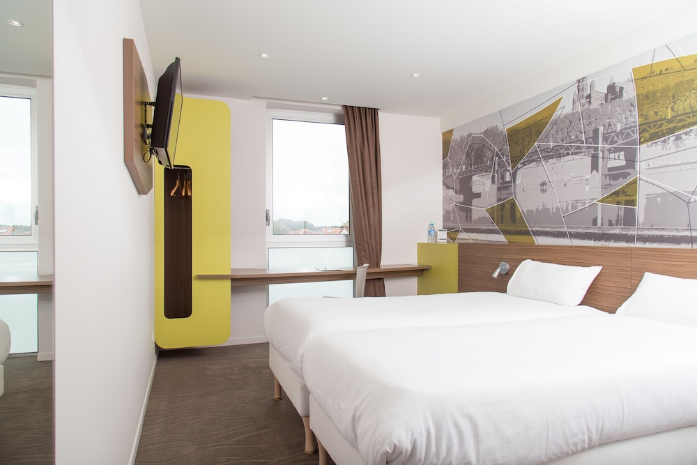 Brit Hotel Toulouse Colomiers L Esplanade 19/66