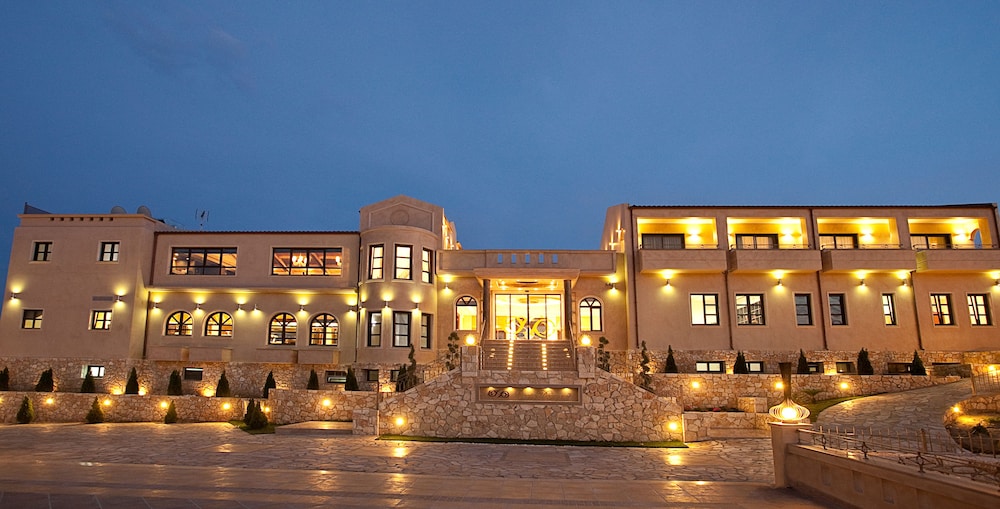 Sivota Diamond Resort & Spa