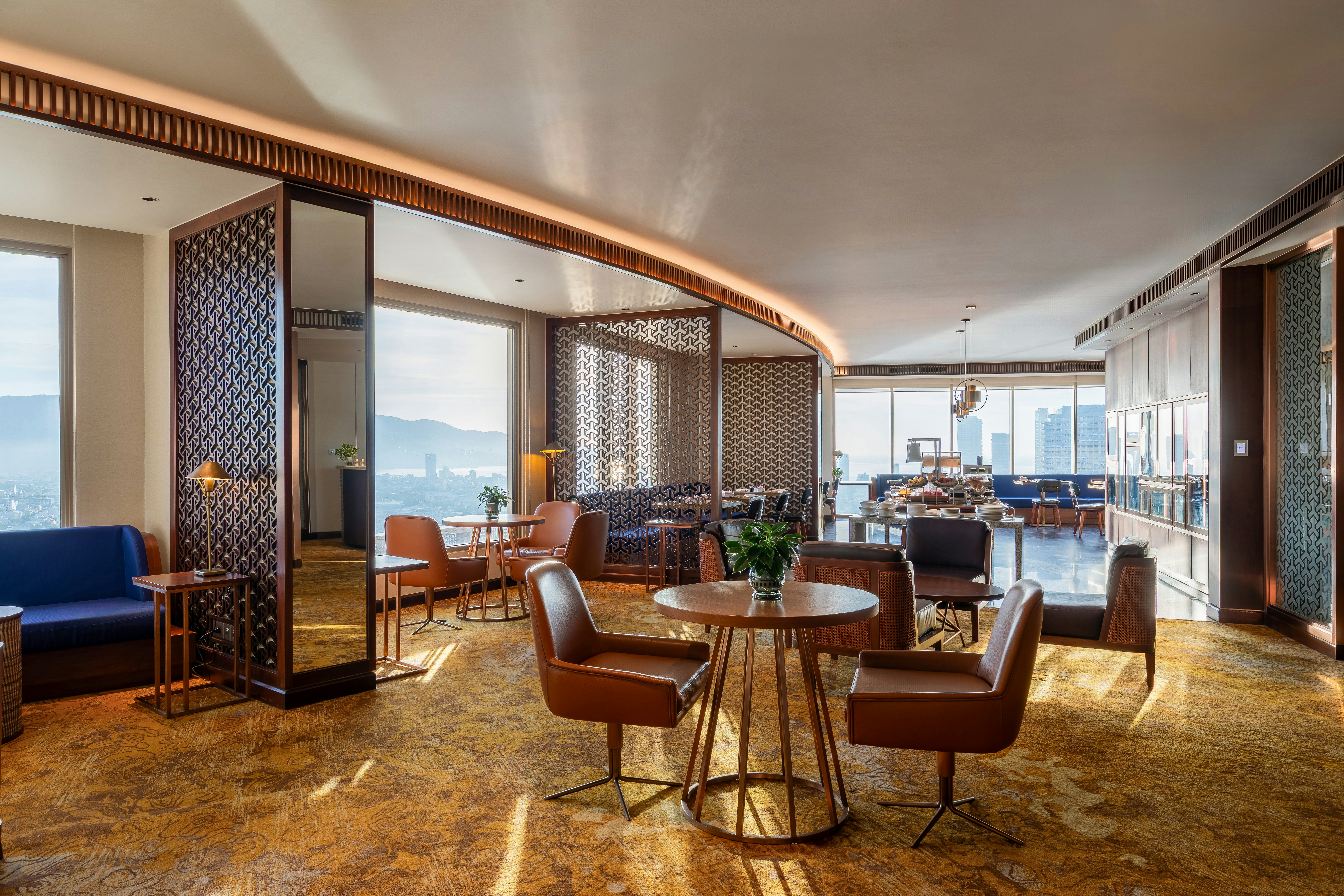 Hilton Da Nang 21/42