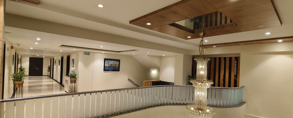 Hotel Virgo Sumeru 13/50