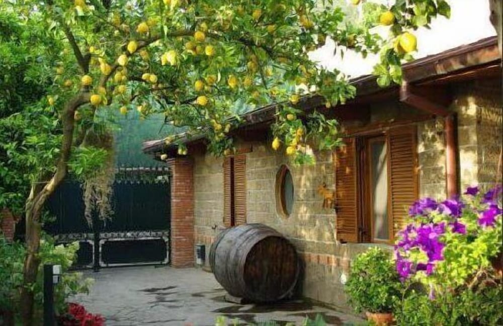 Casale Nunziatina 41/51