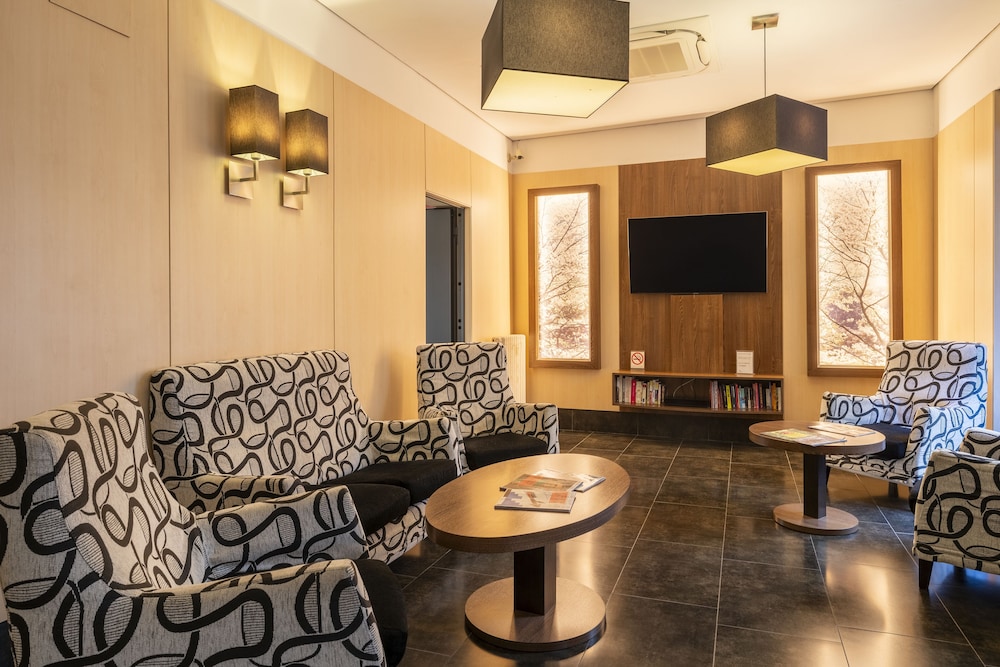 Hostal Ballesta 60/69