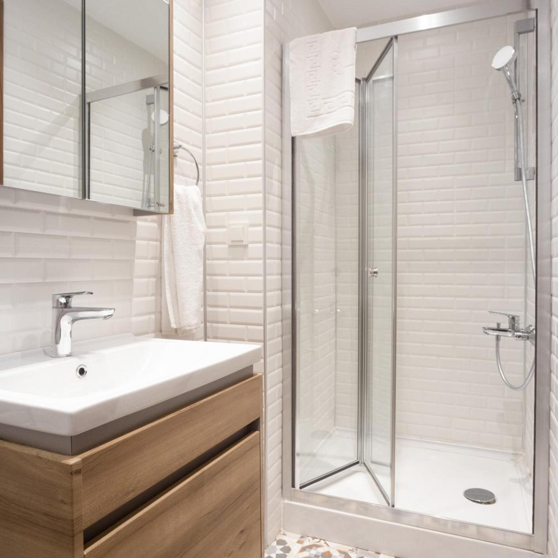 Deluxe, Apartment, Triple, Balcony, Annex, Sur Hotel 10/10