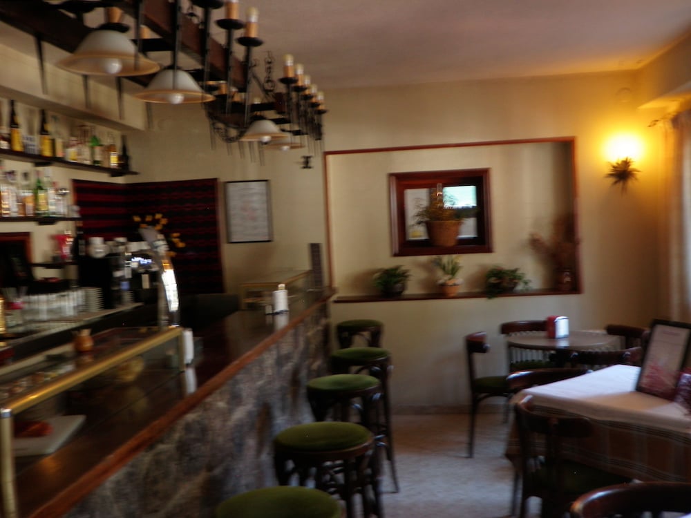 HOSTAL SIETE PICOS 20/46
