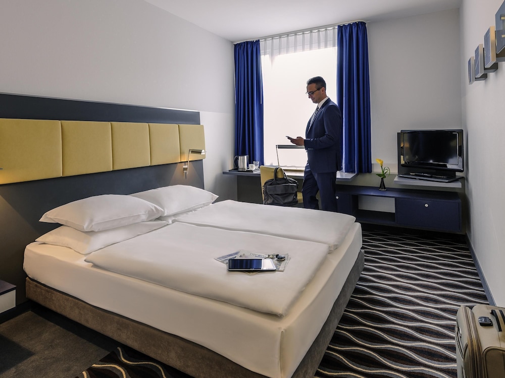 Mercure Frankfurt Eschborn Helfmann Park 9/43