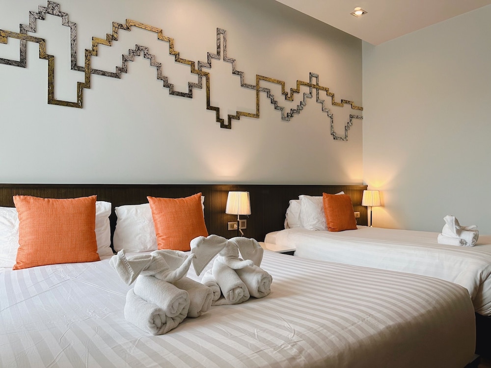 Sorin Boutique Hotel 31/66