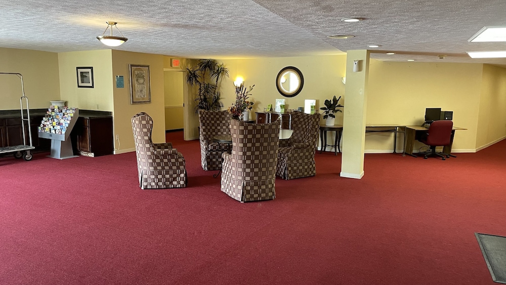 Gold Star Inn Suites 20/40