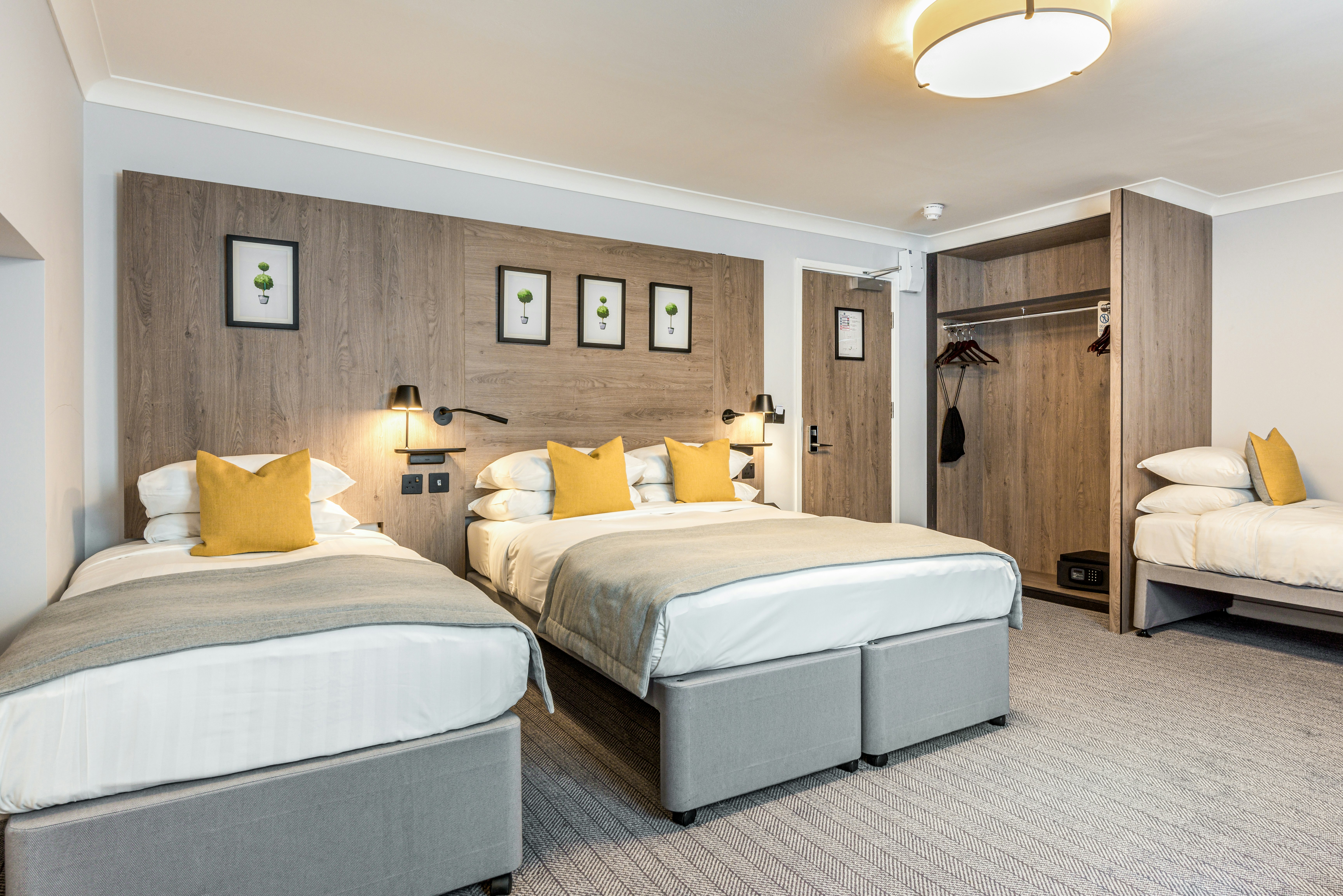 Princes Square Hotel 44/79